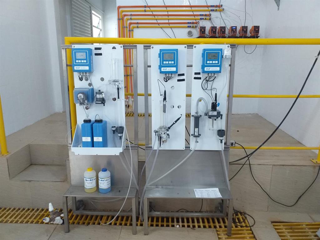 Thiết bị đo Clo dư online – AMI Trides siêu bền ổn định